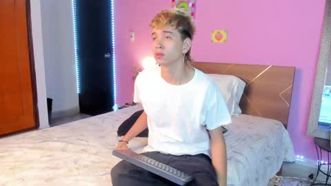 NovayBrian online show from 02/06/25, 04:42