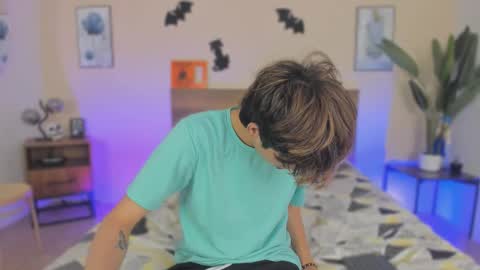 NovayBrian online show from 10/31/25, 04:35