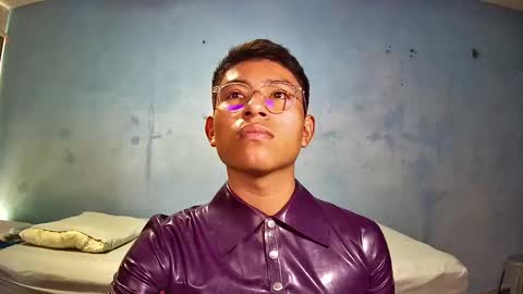 Snapshot of novicerubboy chatting on 12/30/24, 03:35 novicerubboy online show from 12/30/24, 03:35