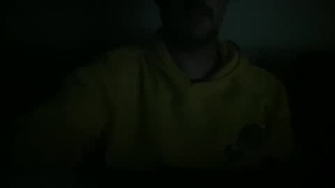 Snapshot of novio_muyalto chatting on 04/01/26, 08:15 novio_muyalto online show from 04/01/26, 08:15