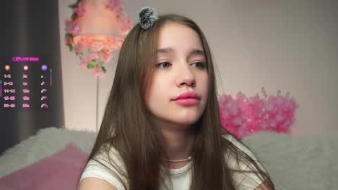 Dina online show from 10/12/25, 01:04