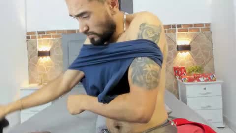 Snapshot of npga96 chatting on 01/03/25, 06:35 NPGA96 online show from 01/03/25, 06:35