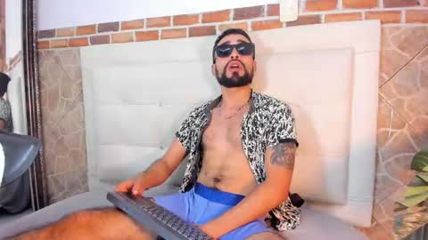 Snapshot of npga96 chatting on 01/05/25, 04:47 NPGA96 online show from 01/05/25, 04:47