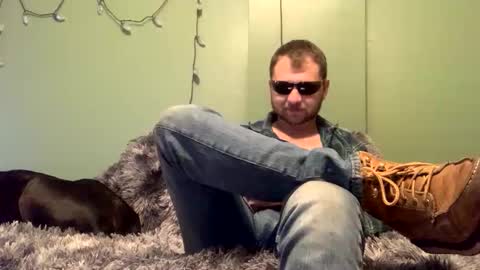 Snapshot of nsy57528 chatting on 10/27/25, 12:15 nsy57528 online show from 10/27/25, 12:15