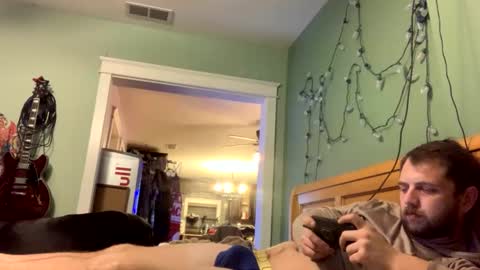 Snapshot of nsy57528 chatting on 11/22/25, 01:37 nsy57528 online show from 11/22/25, 01:37