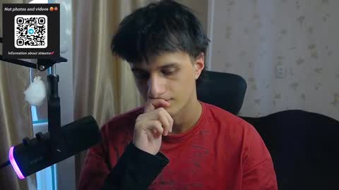 Nuar X online show from 04/18/26, 02:10