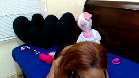 Snapshot of nubiangiggles chatting on 04/10/26, 08:52 Nubiangiggles online show from 04/10/26, 08:52