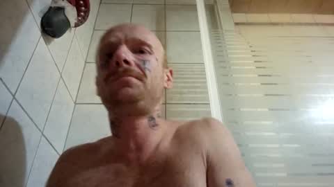 Snapshot of nudemox chatting on 10/02/25, 07:43 nudemox online show from 10/02/25, 07:43