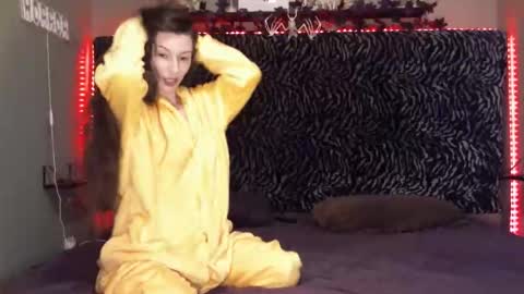 nudenastycouple69 online show from 10/31/25, 08:21