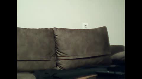 Snapshot of nudist_man chatting on 02/14/25, 07:12 Milen online show from 02/14/25, 07:12