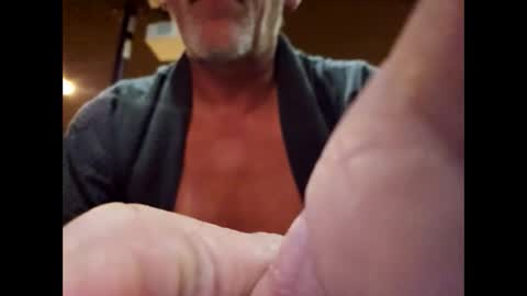 Snapshot of nudistguy194549 chatting on 03/01/25, 12:39 Nudistguy online show from 03/01/25, 12:39