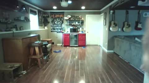 Snapshot of nudistguy194549 chatting on 10/25/25, 03:18 Nudistguy online show from 10/25/25, 03:18