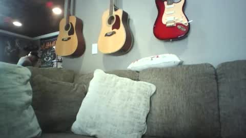 Snapshot of nudistguy194549 chatting on 01/05/26, 05:27 Nudistguy online show from 01/05/26, 05:27