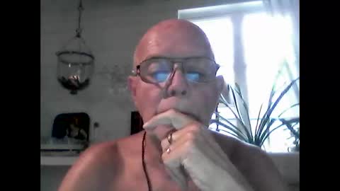 Snapshot of nudistjavist chatting on 03/07/25, 04:00 Haky online show from 03/07/25, 04:00