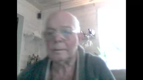 Snapshot of nudistjavist chatting on 11/17/25, 07:47 Haky online show from 11/17/25, 07:47