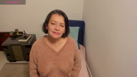 nuit_rose online show from 10/12/25, 02:21