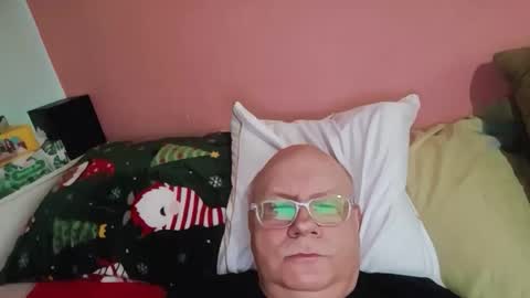 Snapshot of nukiss chatting on 11/11/25, 09:20 nukiss online show from 11/11/25, 09:20