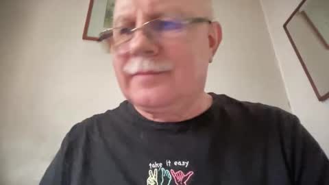 nukiss online show from 02/12/26, 09:48