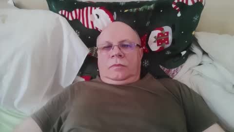 nukiss online show from 04/08/26, 01:11