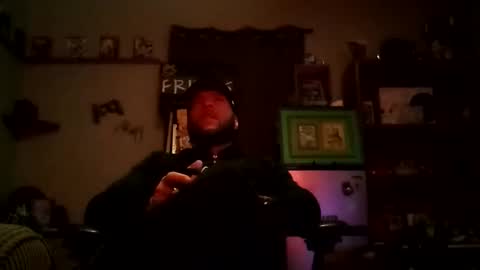 Snapshot of number1dad_ chatting on 01/24/25, 04:59 Awwwww Hey Sweetie Pies. Welcome To The Sweetie Pie Lounge. Enjoy The Dad-Cast. SweetCorny Fun-loving Dad Talk. online show from 01/24/25, 04:59