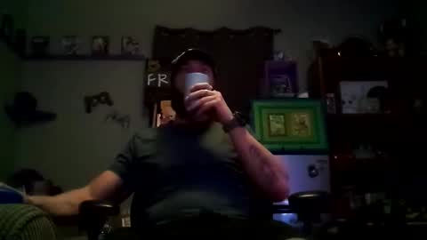 Snapshot of number1dad_ chatting on 02/15/25, 05:19 Awwwww Hey Sweetie Pies. Welcome To The Sweetie Pie Lounge. Enjoy The Dad-Cast. SweetCorny Fun-loving Dad Talk. online show from 02/15/25, 05:19