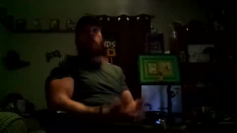 Snapshot of number1dad_ chatting on 02/22/25, 04:19 Awwwww Hey Sweetie Pies. Welcome To The Sweetie Pie Lounge. Enjoy The Dad-Cast. SweetCorny Fun-loving Dad Talk. online show from 02/22/25, 04:19