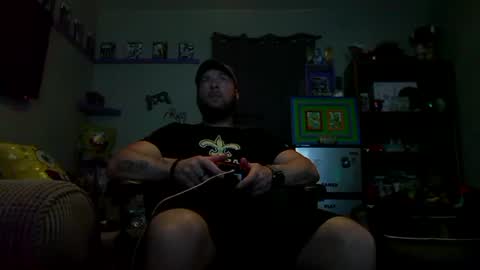 Snapshot of number1dad_ chatting on 10/13/25, 03:06 Awwwww Hey Sweetie Pies. Welcome To The Sweetie Pie Lounge. Enjoy The Dad-Cast. SweetCorny Fun-loving Dad Talk. online show from 10/13/25, 03:06