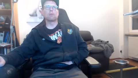 nursefan online show from 02/19/26, 09:55