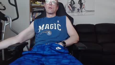 nursefan online show from 07/14/26, 03:40