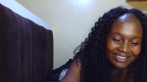 nutgal online show from 10/10/25, 09:03