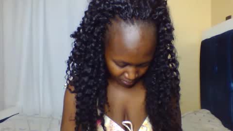 nutgal online show from 10/29/25, 10:39