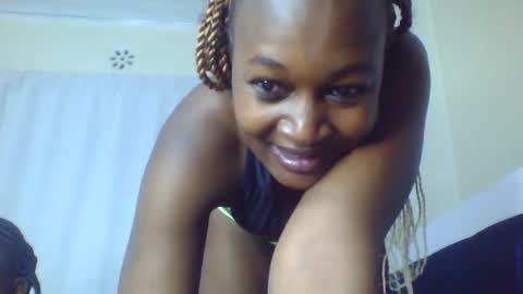 nutgal online show from 04/04/26, 11:40