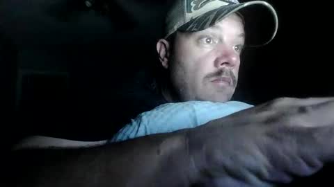 Snapshot of nuttincowboy727272 chatting on 05/10/26, 03:23 nuttincowboy727272 online show from 05/10/26, 03:23