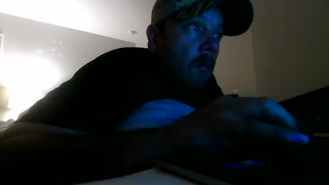 Snapshot of nuttincowboy727272 chatting on 05/10/26, 11:10 nuttincowboy727272 online show from 05/10/26, 11:10