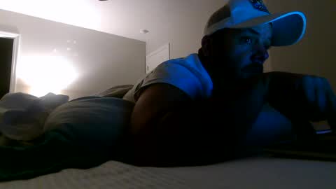 Snapshot of nuttincowboy727272 chatting on 06/14/26, 11:40 nuttincowboy727272 online show from 06/14/26, 11:40