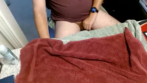 Snapshot of nutttyprof chatting on 10/24/25, 11:01 nuttyprof online show from 10/24/25, 11:01