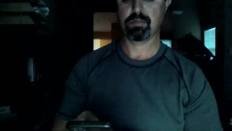 nvrenuff1979 online show from 06/08/26, 10:48