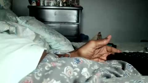 KN online show from 11/12/25, 10:09