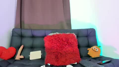 Snapshot of nyalgasai1 chatting on 02/09/25, 05:50 Nia online show from 02/09/25, 05:50