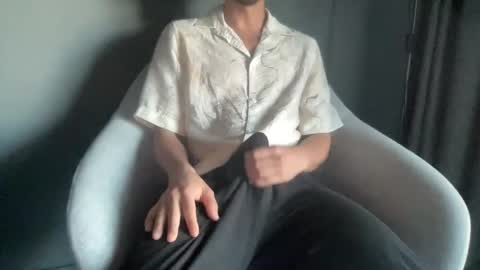 Snapshot of nyc2100 chatting on 10/15/25, 07:19 Your HOTBF online show from 10/15/25, 07:19