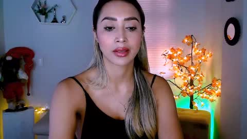 Nycole online show from 01/06/25, 08:50