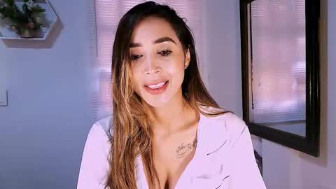 Snapshot of nycole_1988 chatting on 03/04/26, 02:01 Nycole online show from 03/04/26, 02:01