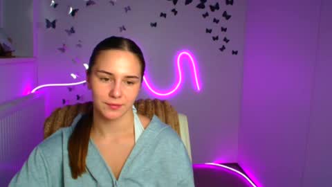 Nykara online show from 07/20/26, 10:39