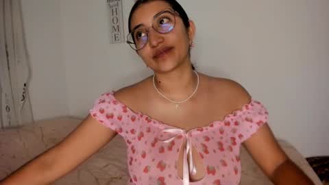 Vanessa online show from 12/04/25, 12:42