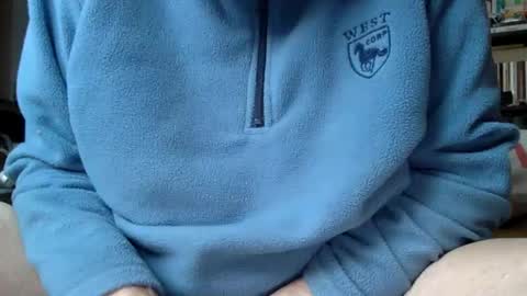 Snapshot of nymouf chatting on 02/08/25, 10:18 nymouf online show from 02/08/25, 10:18