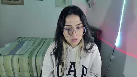 Frida online show from 02/28/25, 12:09