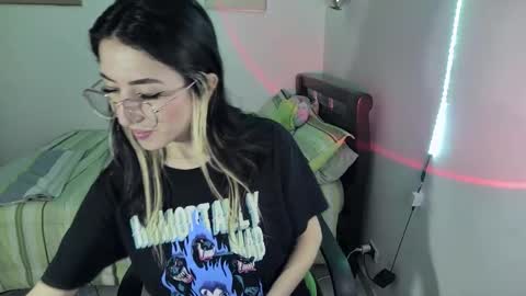 Frida online show from 03/05/25, 01:17