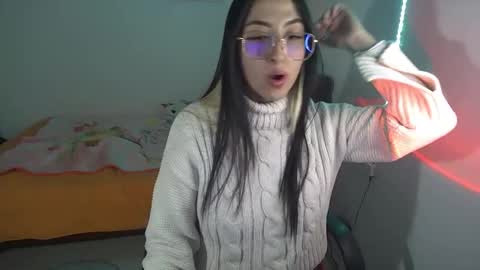 Snapshot of nymph_frida chatting on 02/05/26, 07:24 Frida online show from 02/05/26, 07:24