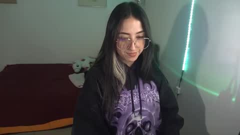 Snapshot of nymph_frida chatting on 02/07/26, 05:55 Frida online show from 02/07/26, 05:55