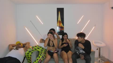 nympho_nathy_sophi online show from 02/14/26, 01:30